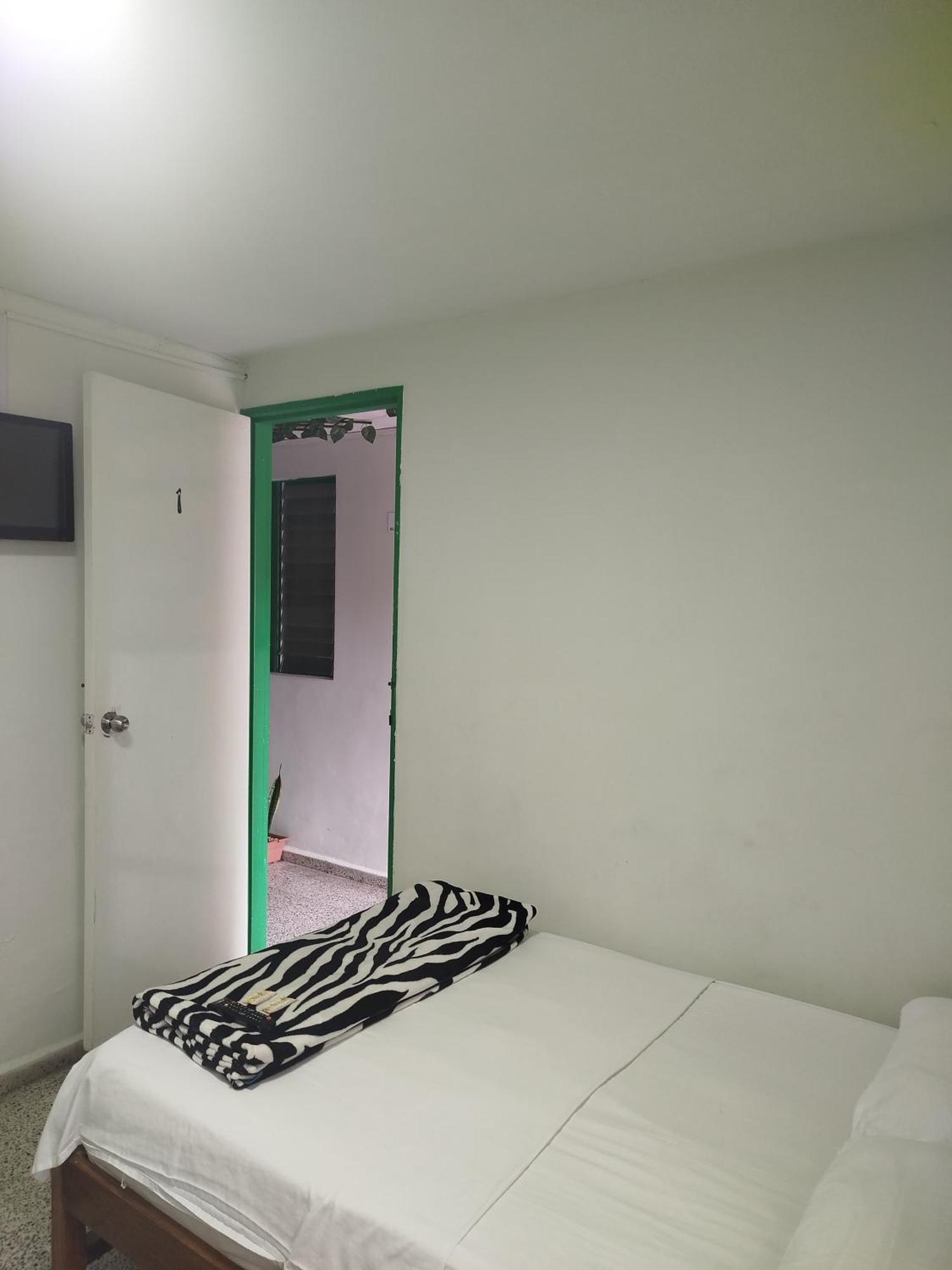 Hotel Casa Verde Guatapé エクステリア 写真