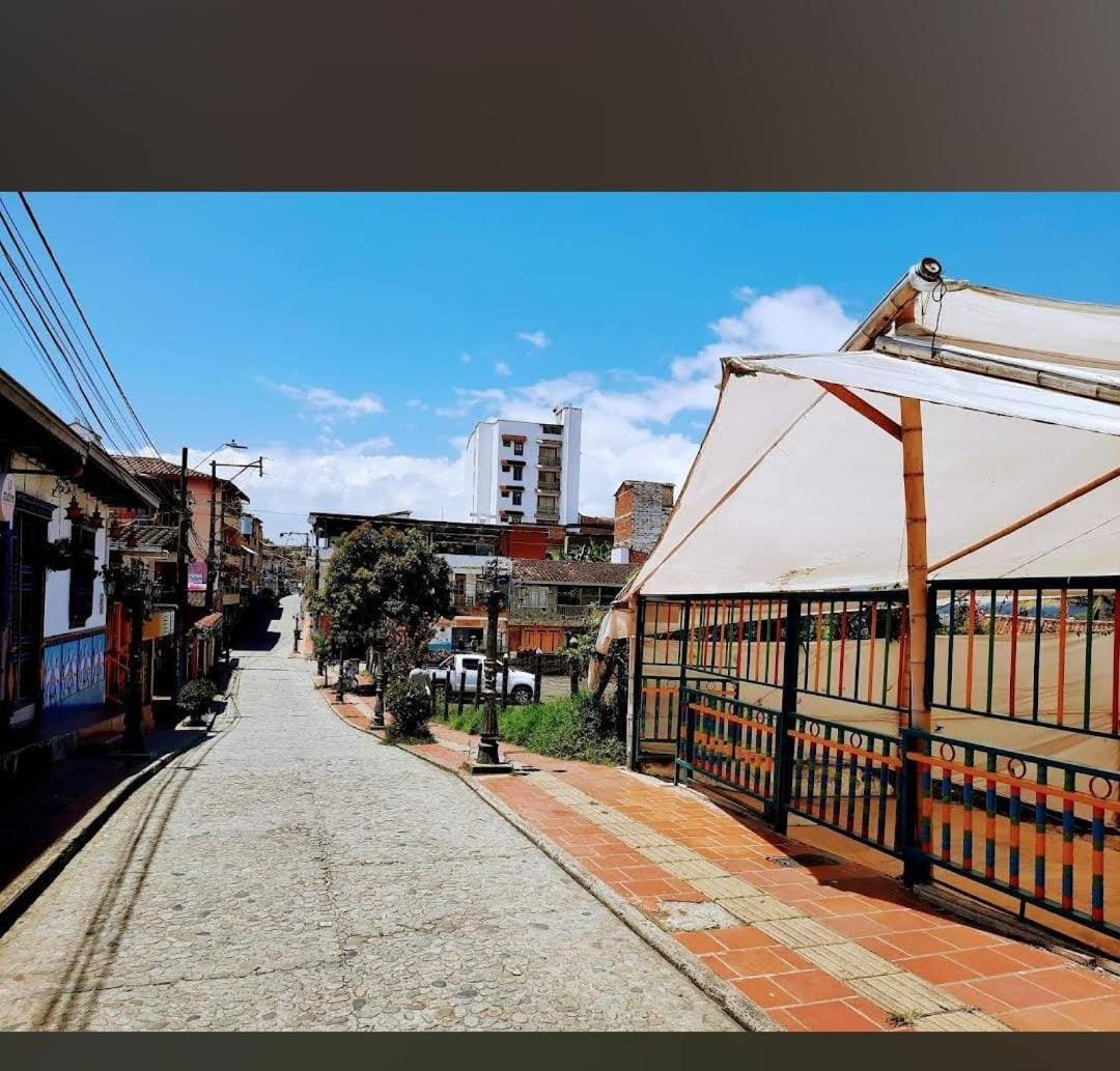 Hotel Casa Verde Guatapé エクステリア 写真