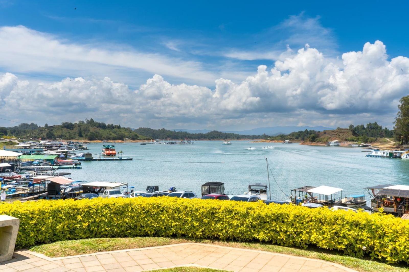 Hotel Casa Verde Guatapé エクステリア 写真